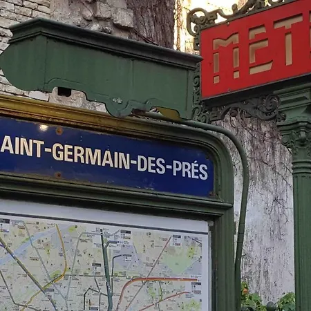 Atypique Dans Un Particulier Parigi