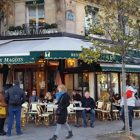 Appartamento Atypique Dans Un Particulier Parigi
